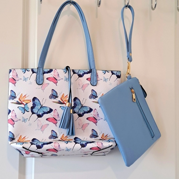 I M Heart tote with wristlet - Picture 1 of 7